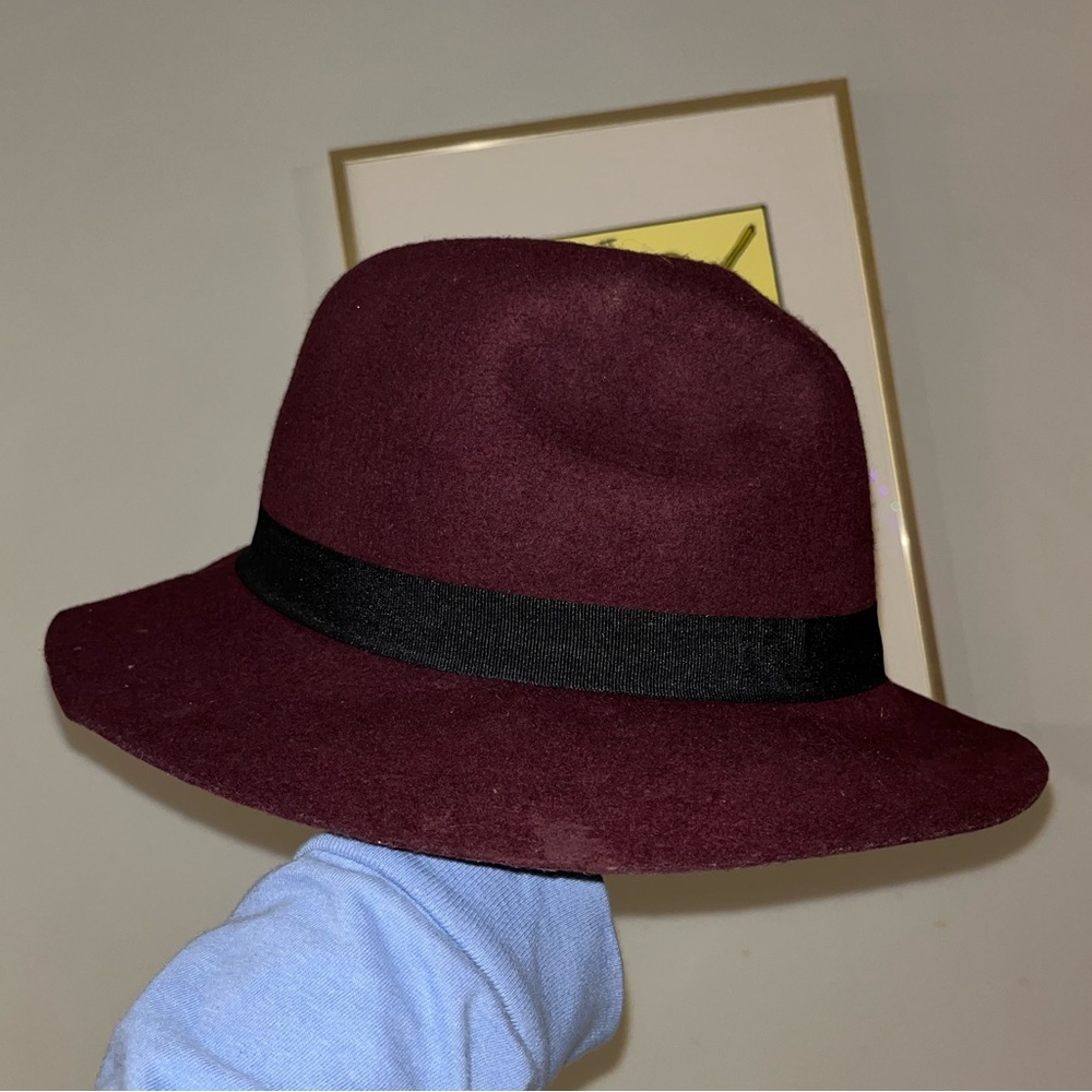 Burgundy Wide-Brim Hat with Black Band